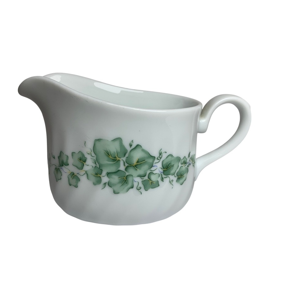 Corning English Ivy Creamer Pitcher White Green Leaf Swirl Vitrelle Cottage USA